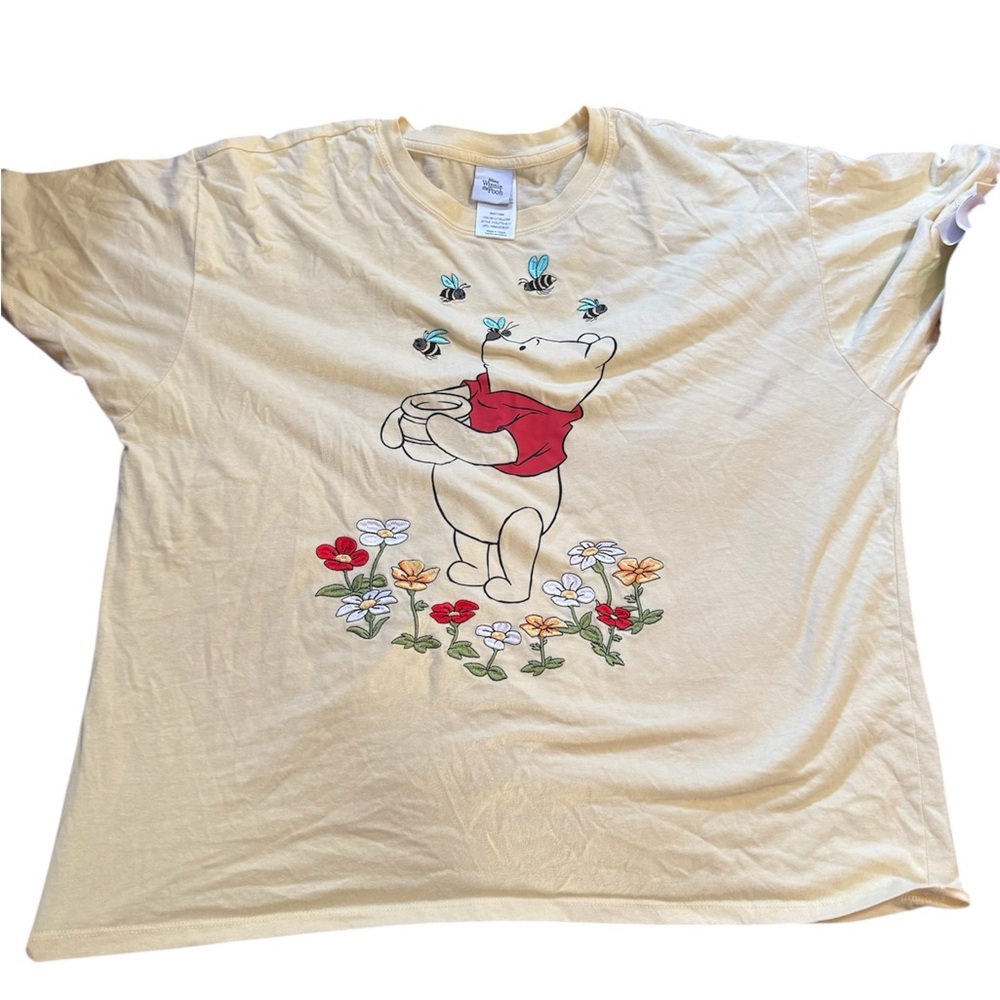 Winnie the pooh tshirt